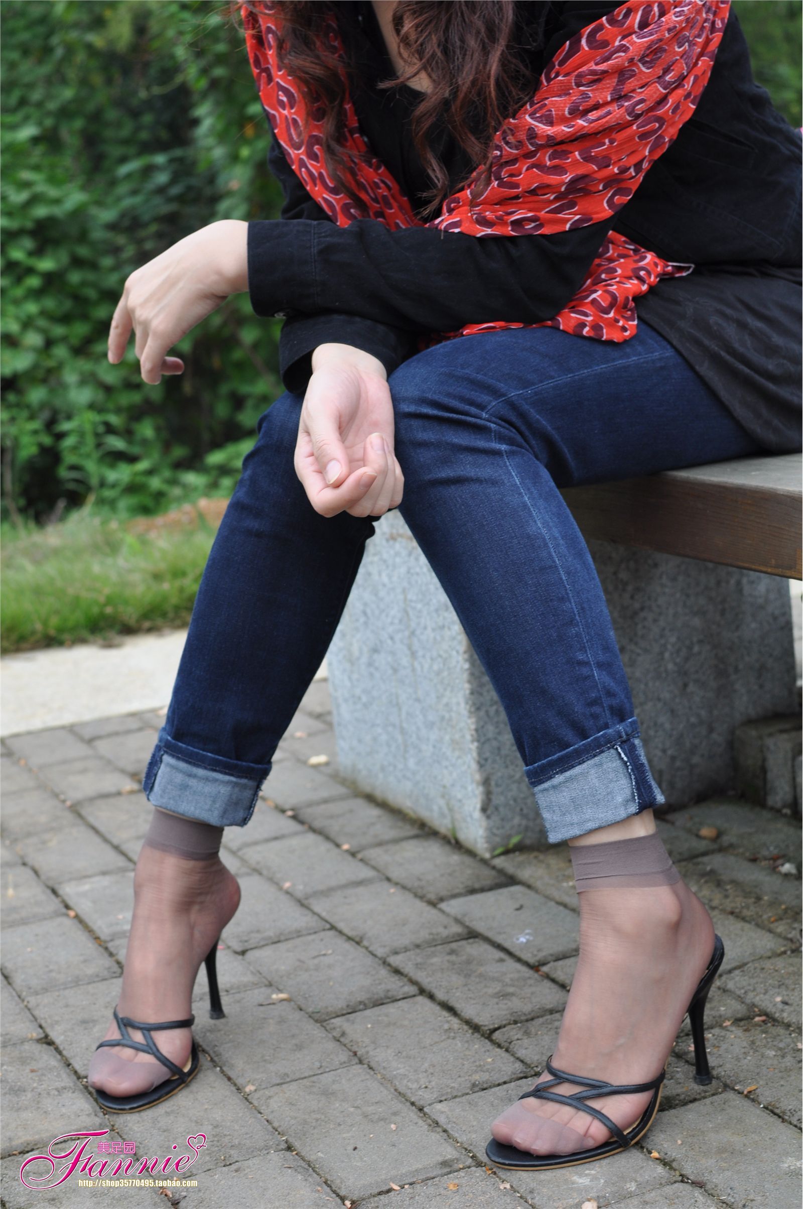 心绪盈秋。灰丝 芬妮高清丝足